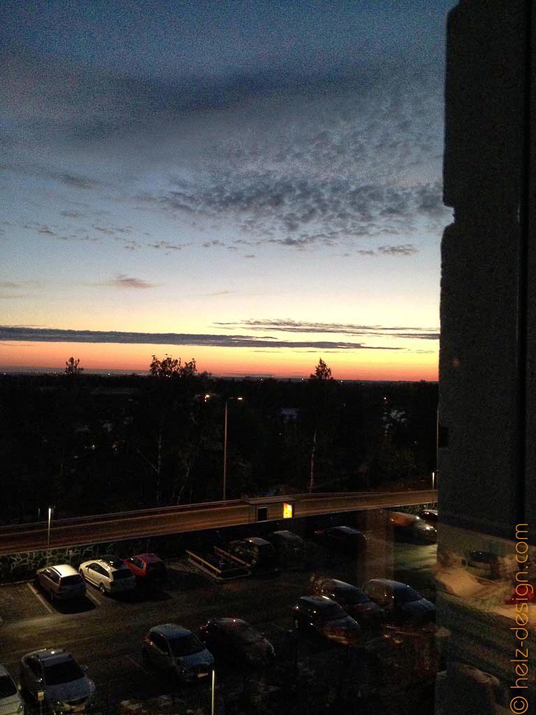 Das glitzern im Hintergrund ist Vantaa, und das ist die Zeit jetzt bei Sonnenaufgang