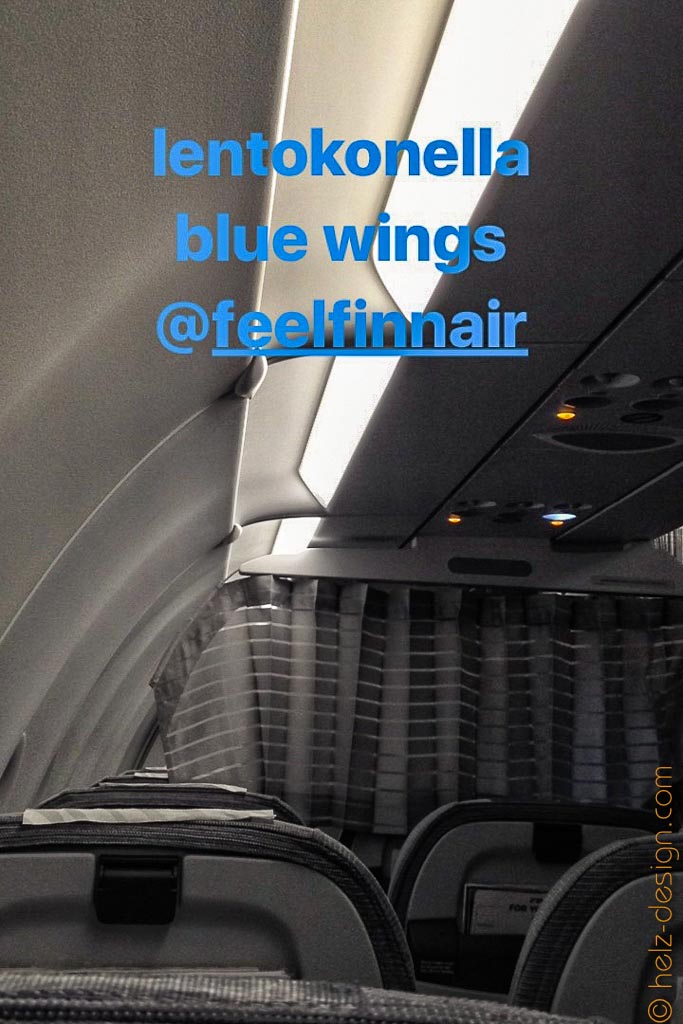 Im Flugzeug mit Finnair … die blauen Flügel :D