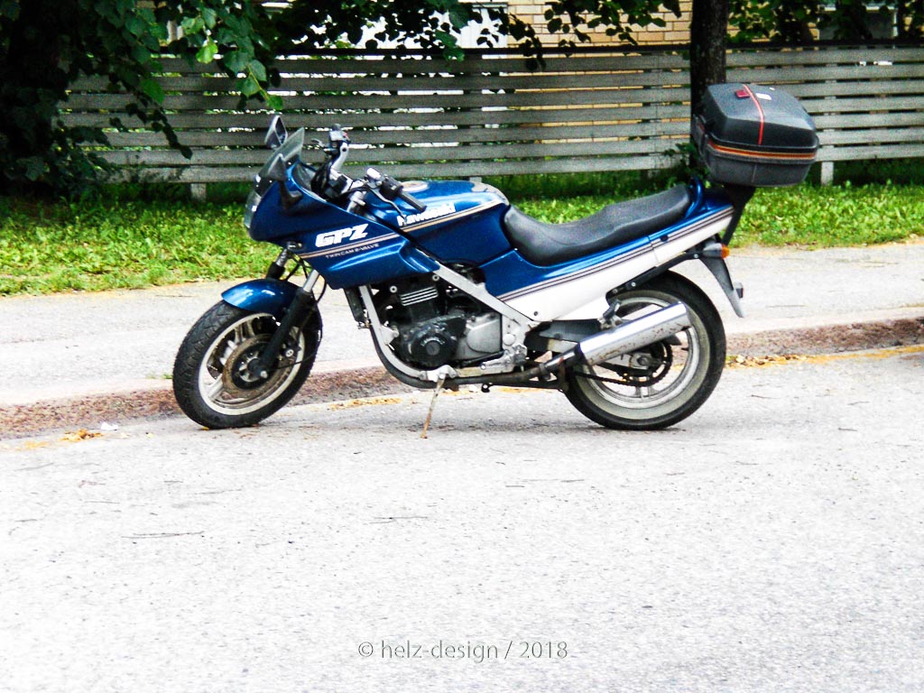 Motorrad an der Louhikkokuja