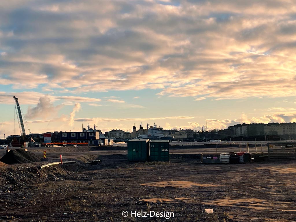 Nihtilaituri und Sicht auf Eisbrecher