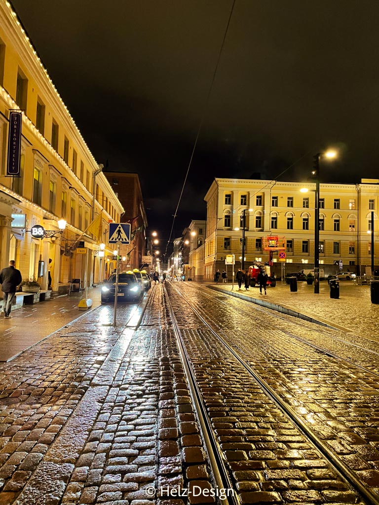 Aleksanterinkatu / Senaatintori