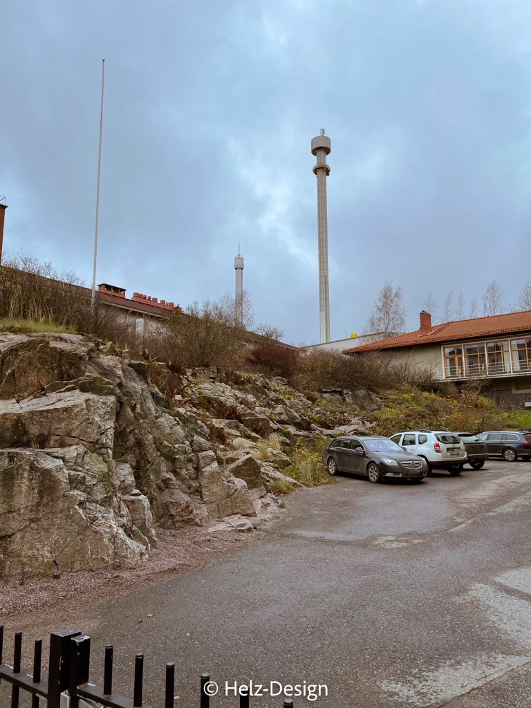 Vorne Kingi hinten Panoraama / Sturenkatu 2Linnanmäki Alppila