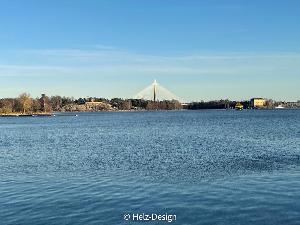 Korkeasaari und Kruununvuorensilta