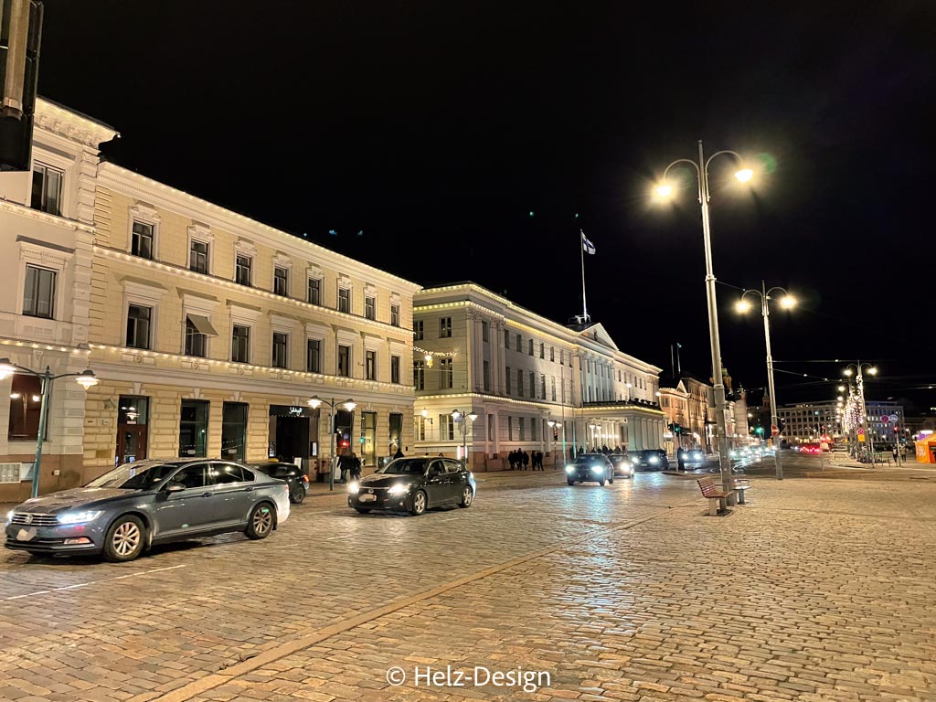 Kauppatori und Kaupungintalo Helsinki