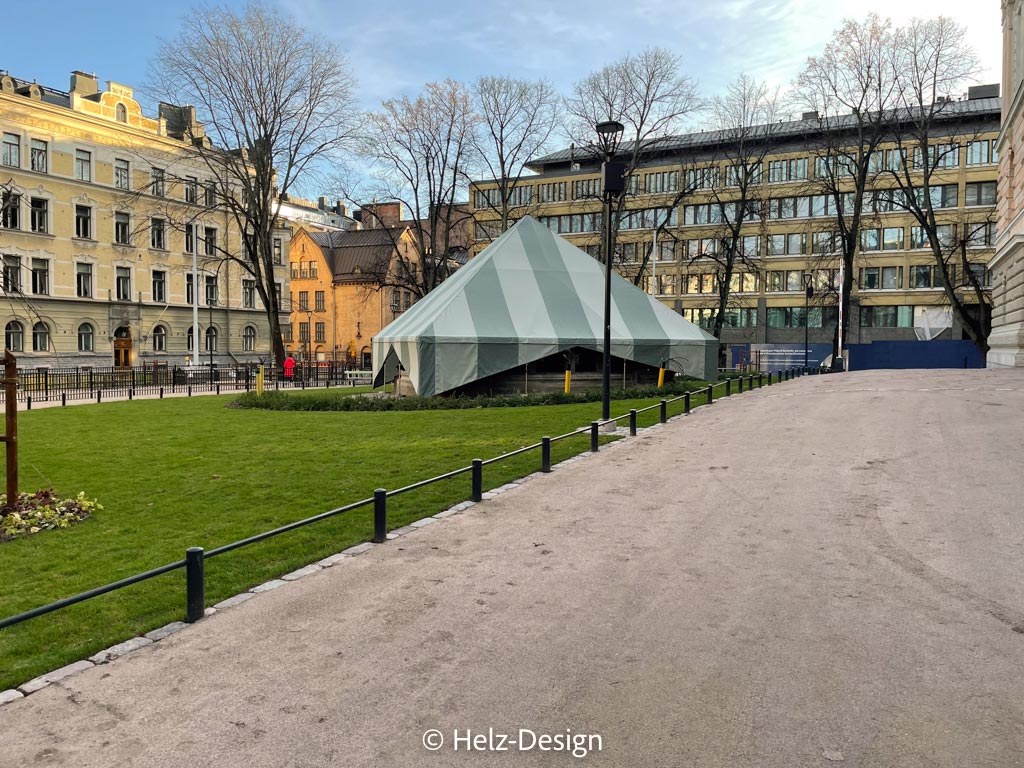 Säätytalon puisto