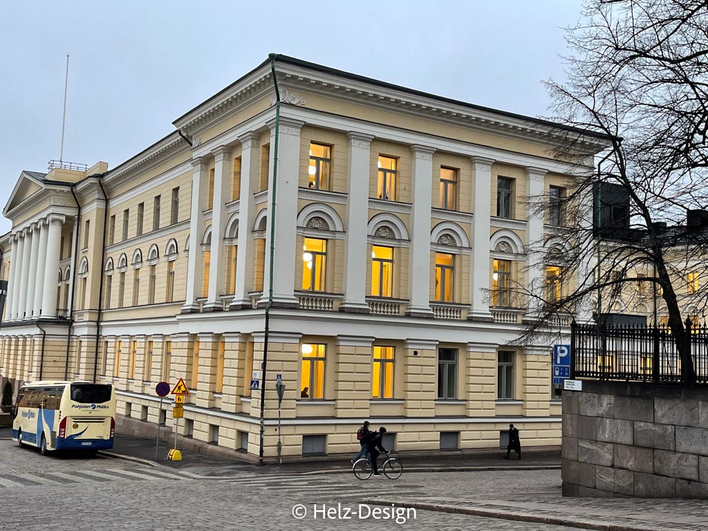 Helsingin yliopiston päärakennus